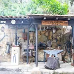 La Taverna